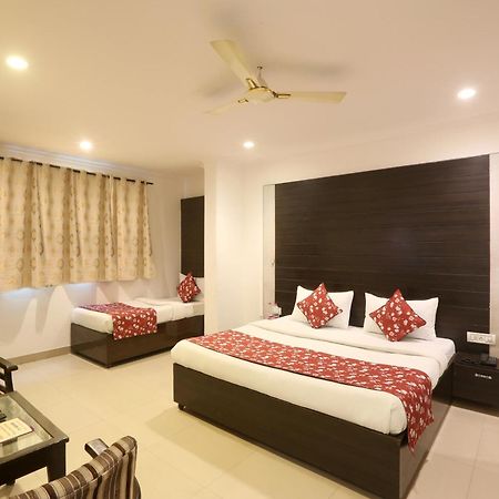 Airport Hotel Chanakya Delhi New Delhi Eksteriør bilde