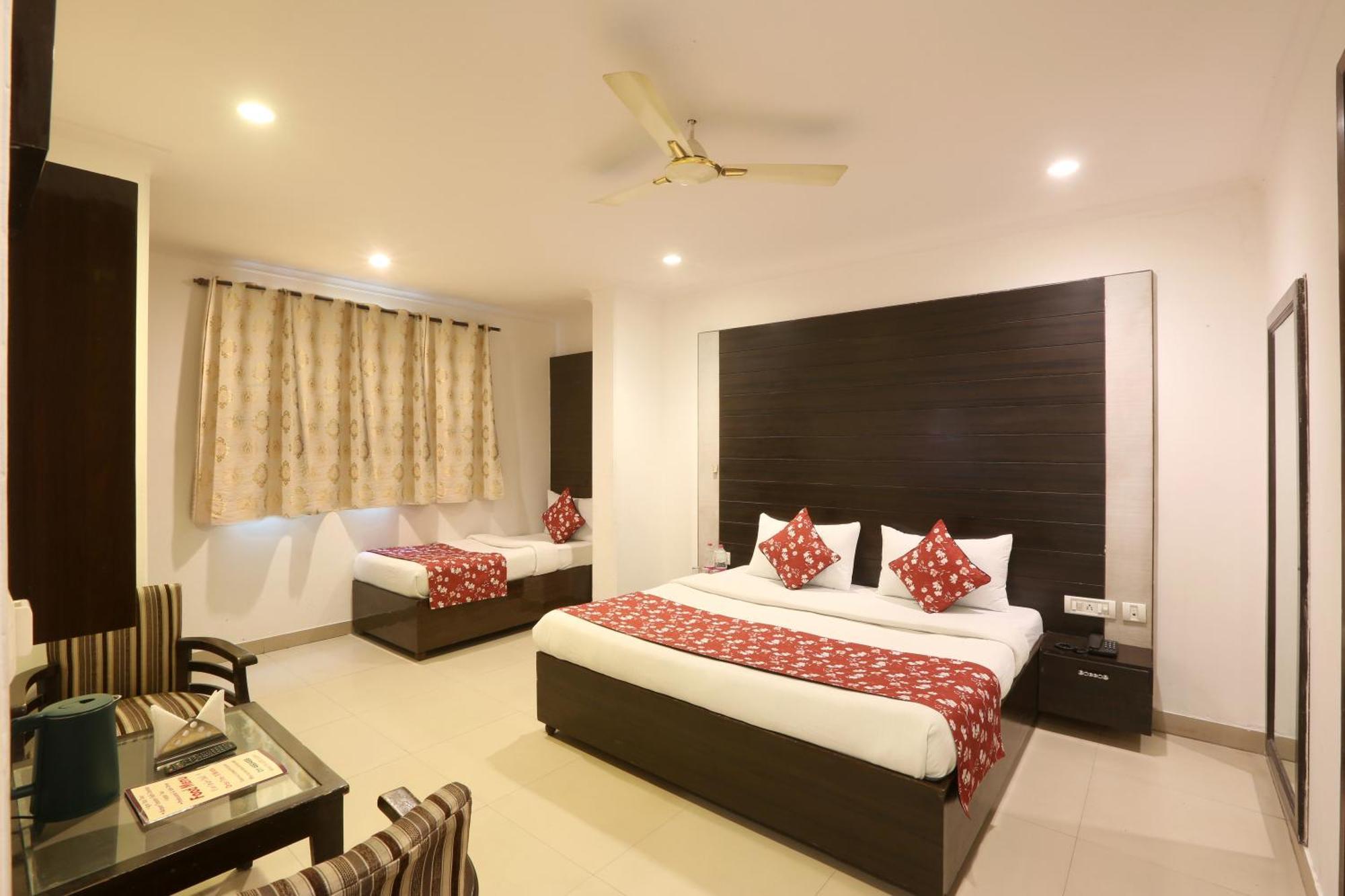 Airport Hotel Chanakya Delhi New Delhi Eksteriør bilde