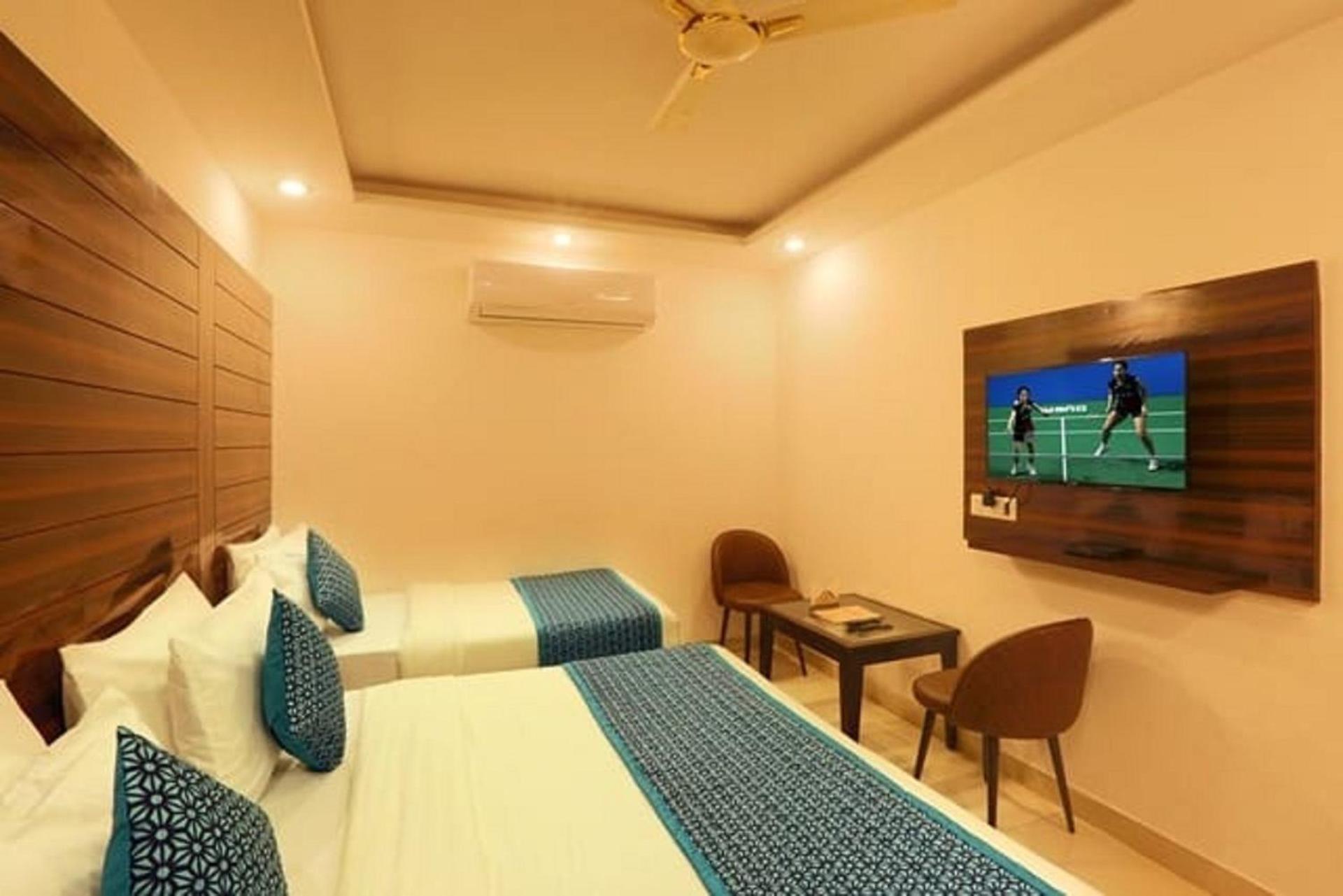 Airport Hotel Chanakya Delhi New Delhi Eksteriør bilde