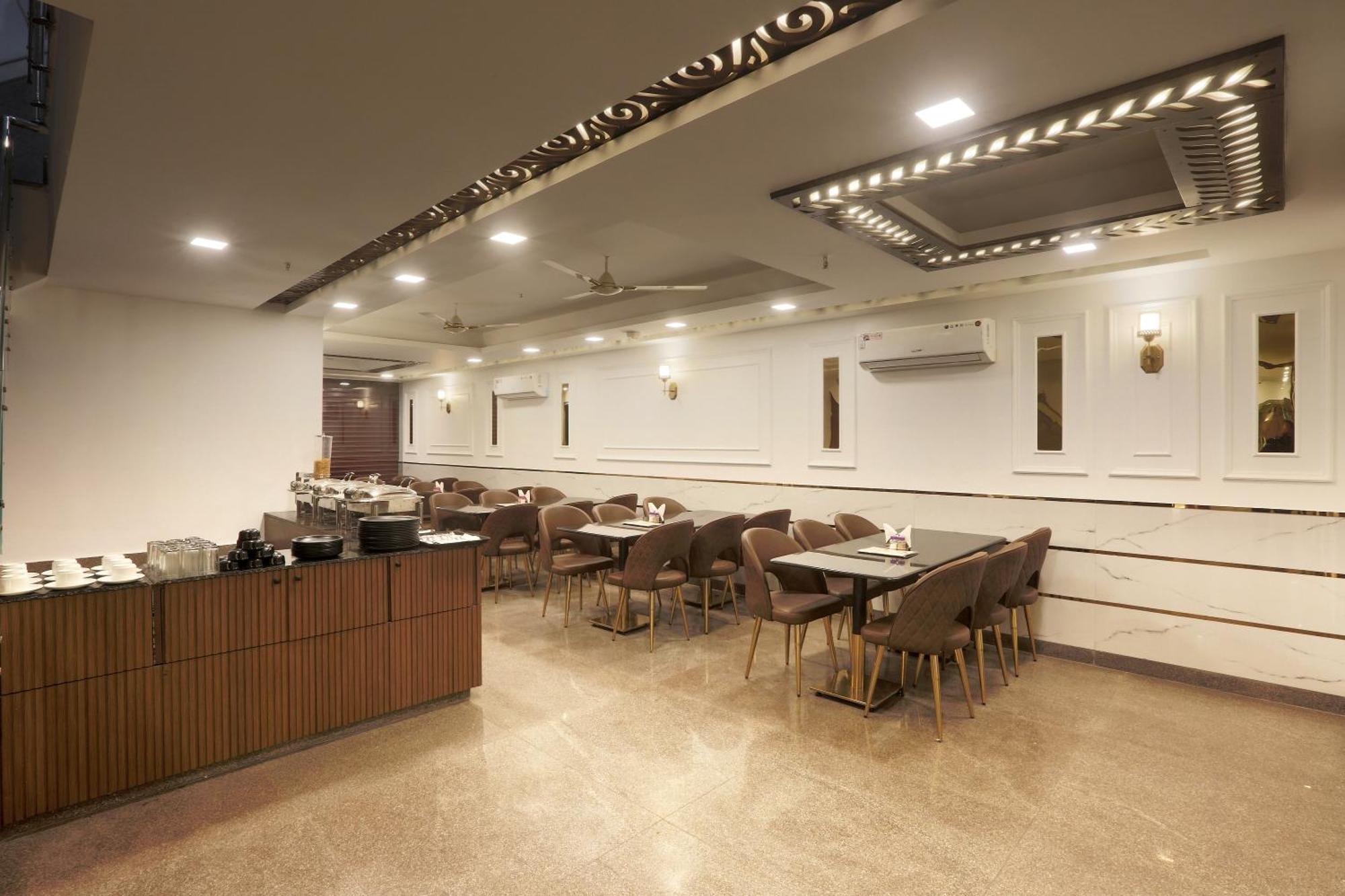 Airport Hotel Chanakya Delhi New Delhi Eksteriør bilde